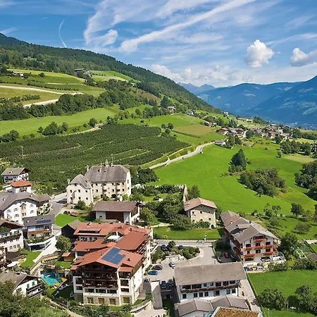 Hotel Taubers Unterwirt Aktiv & Vitalhotel 4*